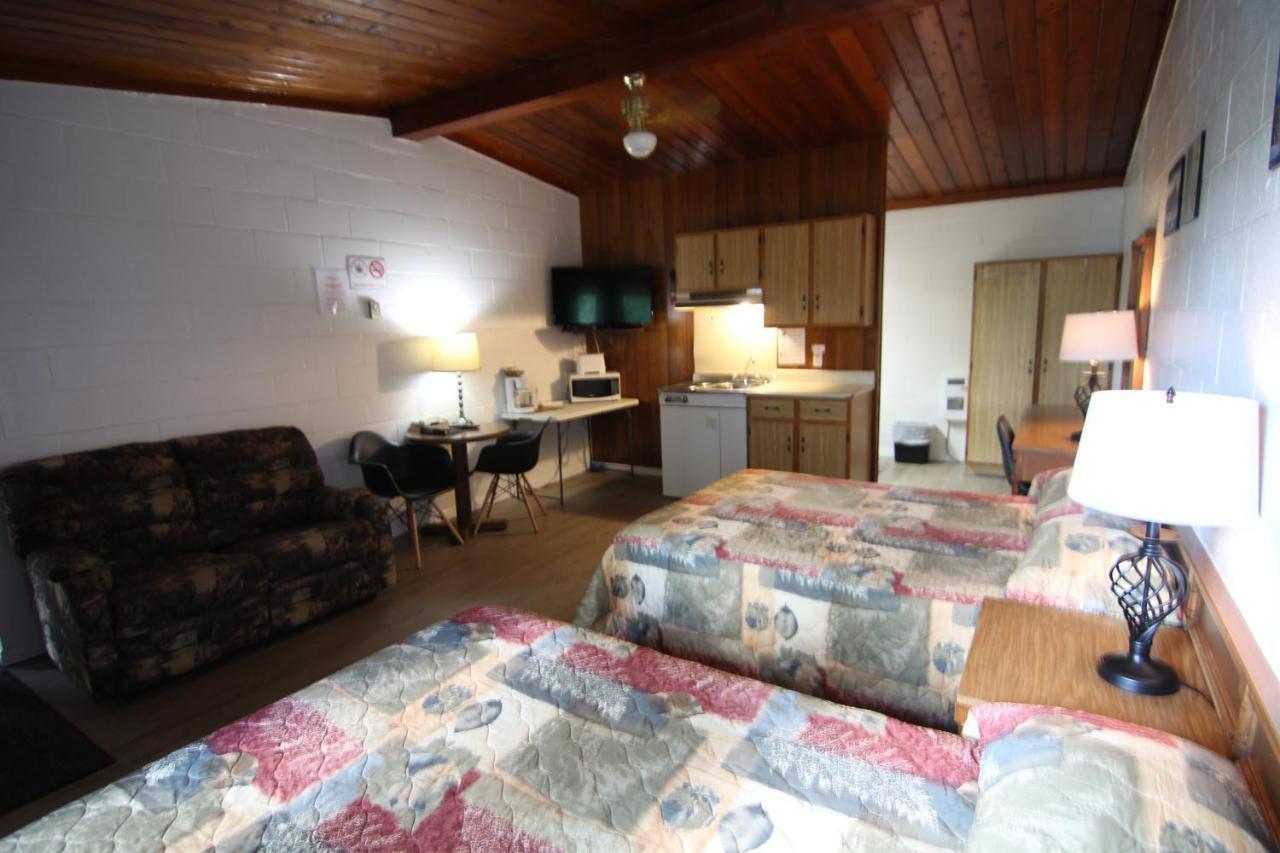 שרברוק Motel Lennoxville מראה חיצוני תמונה